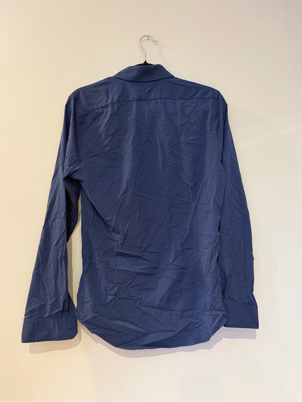 Express Performance Extra Slim Button Down Top - Picture 2 of 6